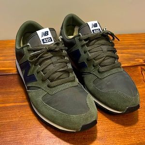 New Balance 420 Sneakers (Men’s 11)